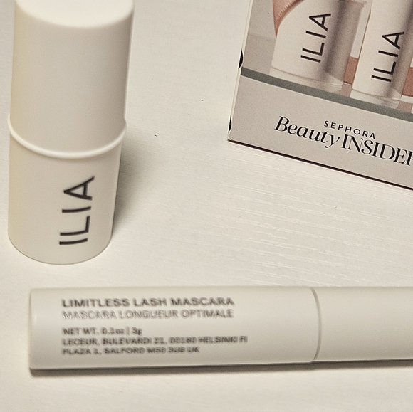 ILIA Set - Picture 8 of 12